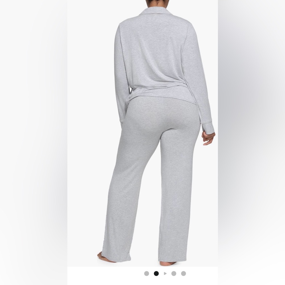 Skims NEW Size Small Sleep Long PJ Set - Picture 2 of 10